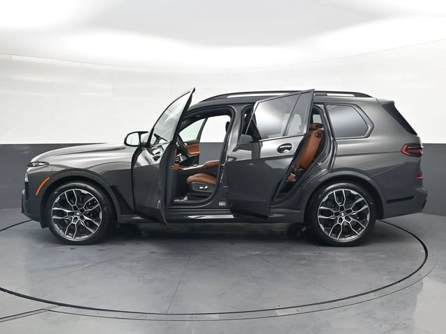 New 2027 BMW X7 M60i AWD/4WD image 39