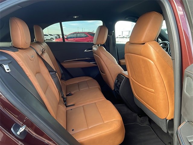 Used 2023 Cadillac XT4 Premium Luxury w/ Technology Package image 16