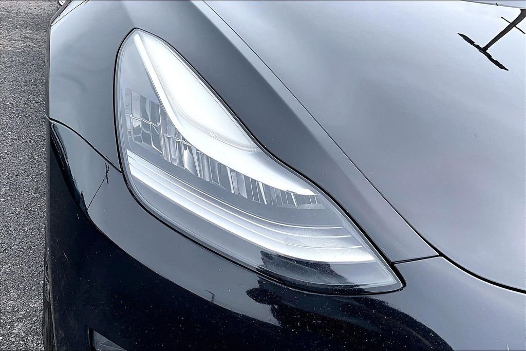 Used 2019 Tesla Model 3 Long Range image 28