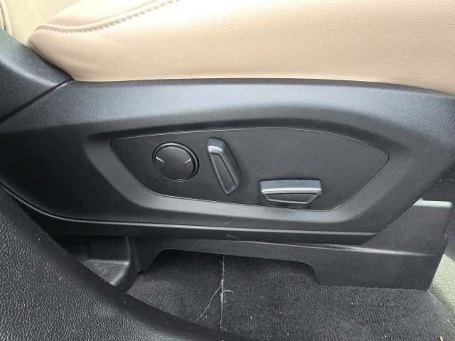 Used 2022 Ford Explorer XLT w/ Equipment Group 202A image 51