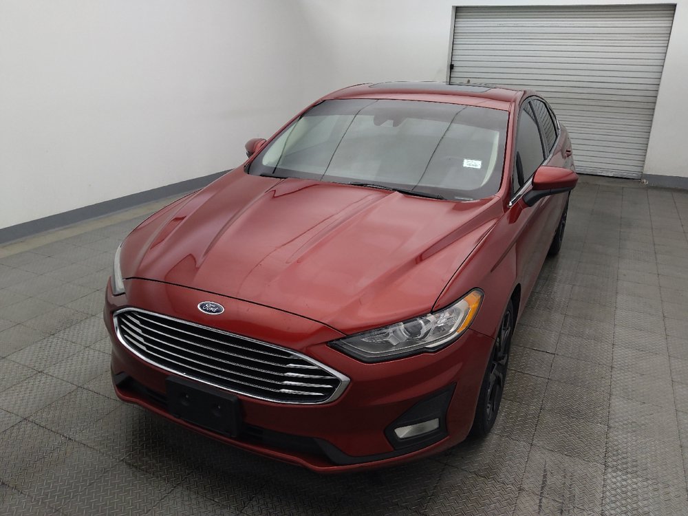 Used 2019 Ford Fusion SE w/ Equipment Group 151A FWD image 15