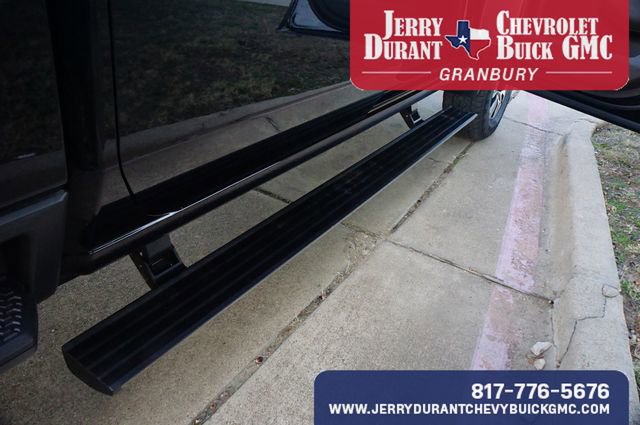 Used 2025 GMC Sierra 2500 Denali w/ Denali Reserve Package image 25