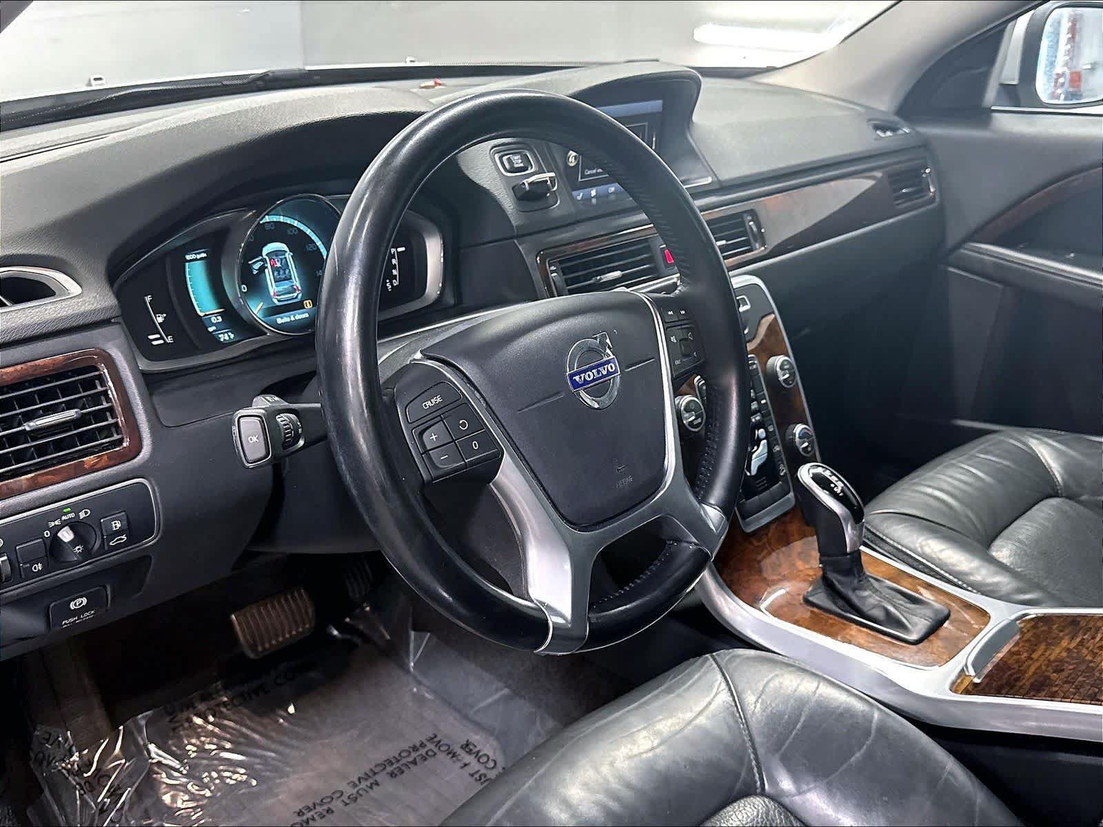 Used 2015 Volvo XC70 3.2 Premier AWD/4WD image 15