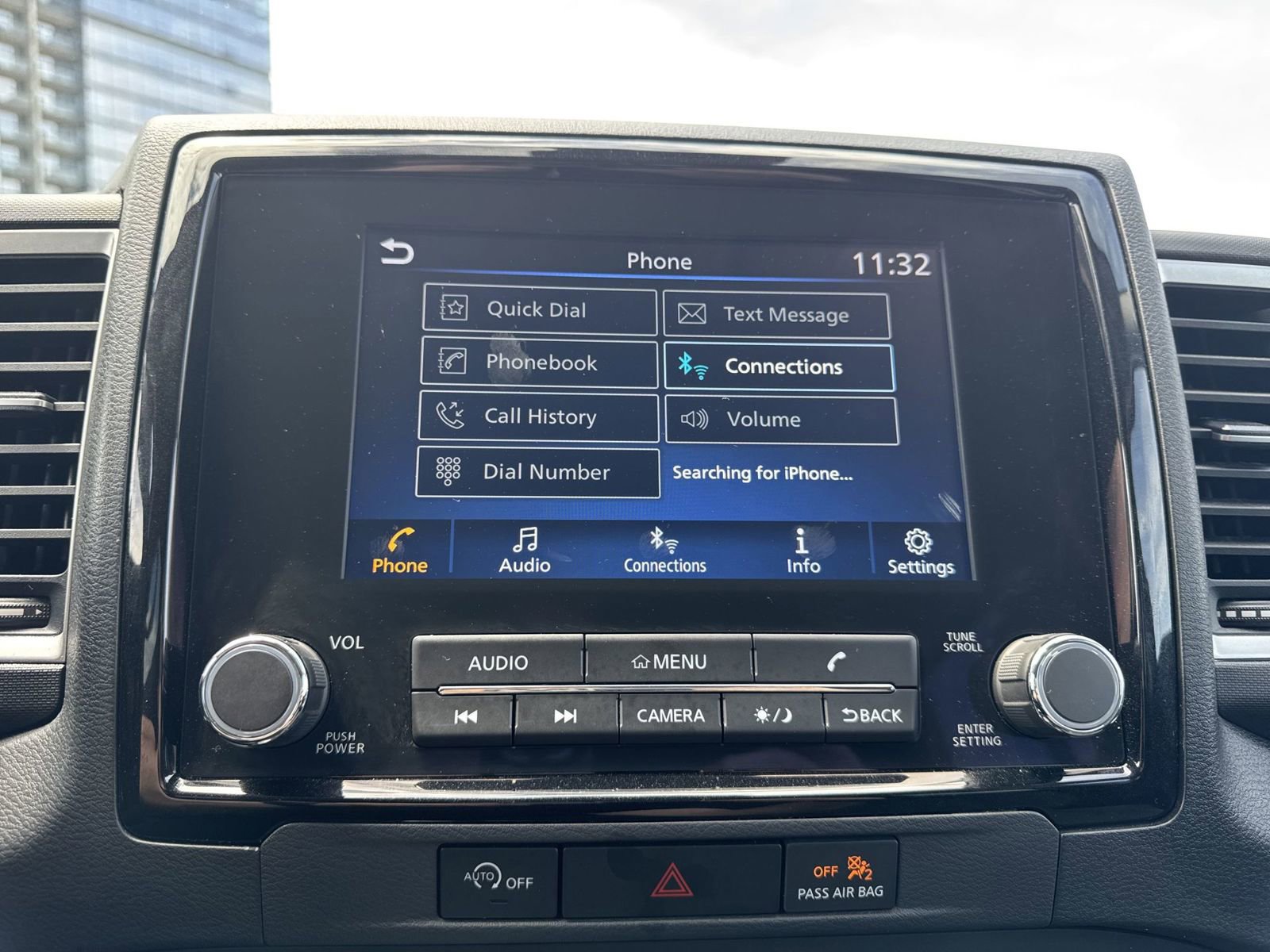 Used 2023 Nissan Frontier SV w/ Technology Package image 26