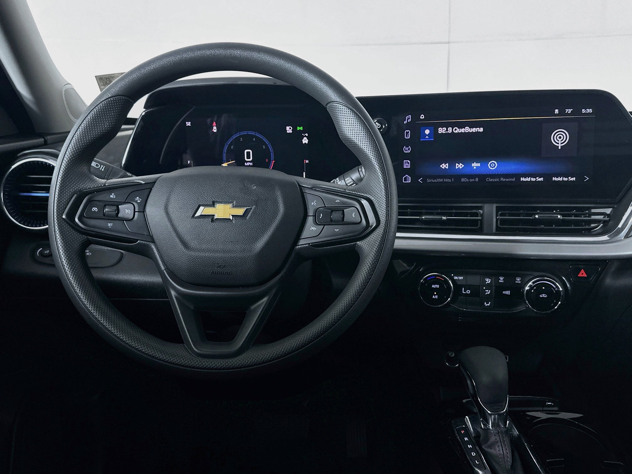 Used 2026 Chevrolet Trax LT FWD image 17