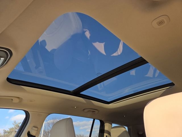 Used 2021 Jeep Grand Cherokee L Limited image 3