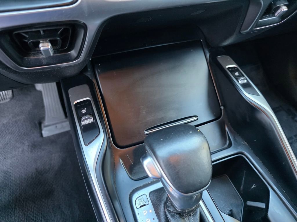 Used 2022 Kia Sorento S image 24