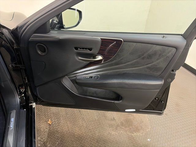Used 2019 Lexus LS 500 w/ Interior Upgrade Package image 37