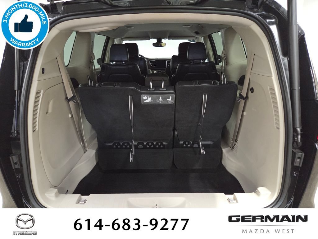 Used 2017 Chrysler Pacifica Touring-L FWD image 22