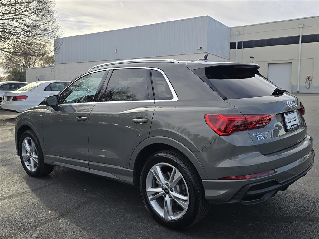 Used 2024 Audi Q3 2.0T Premium Plus image 5