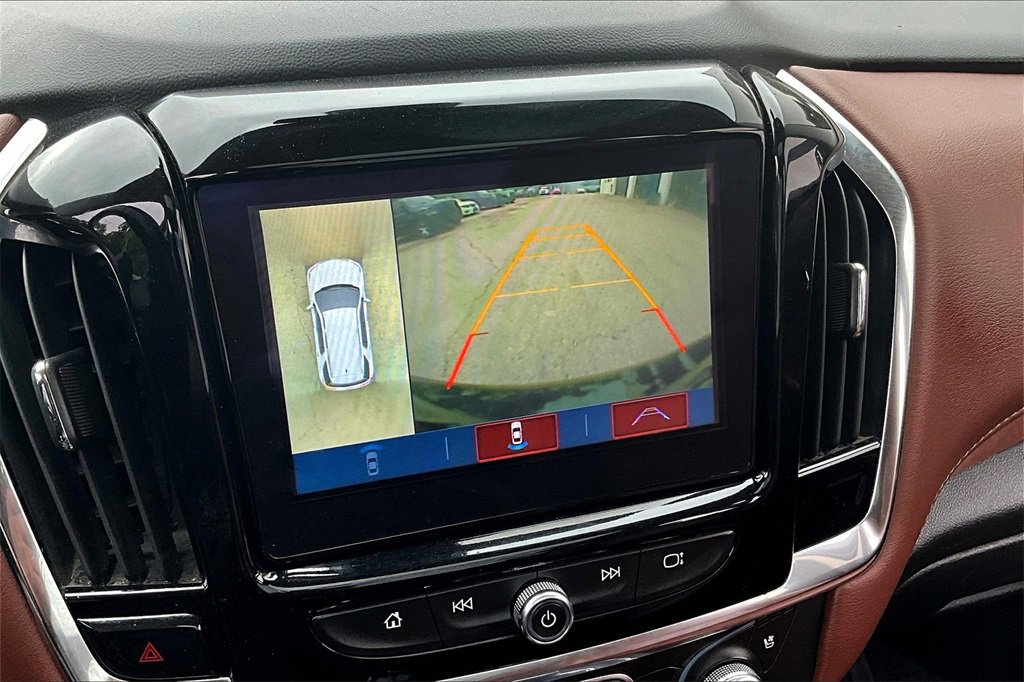 Used 2019 Chevrolet Traverse High Country image 14