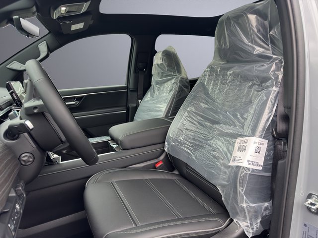 New 2025 GMC Sierra EV Denali image 14