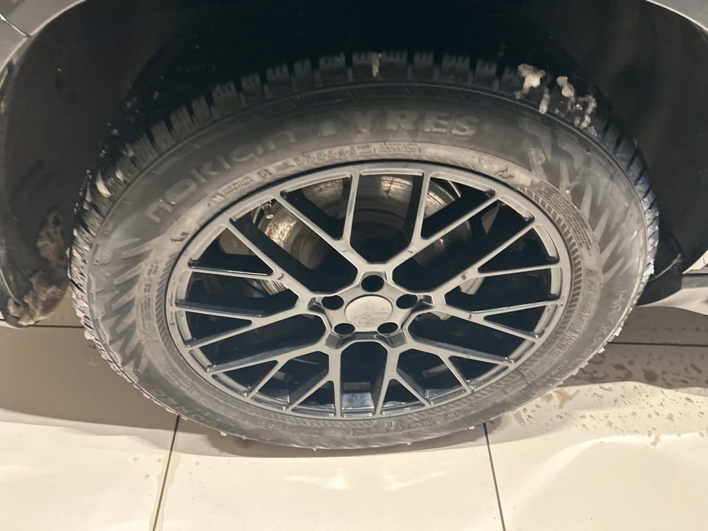 Used 2022 Mercedes-Benz GLS 450 4MATIC image 22