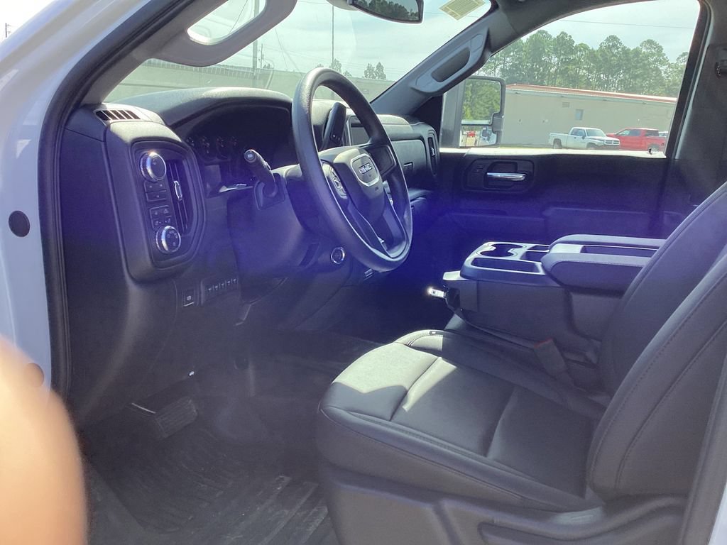 New 2025 GMC Sierra 3500 Pro w/ Convenience Package AWD/4WD image 13