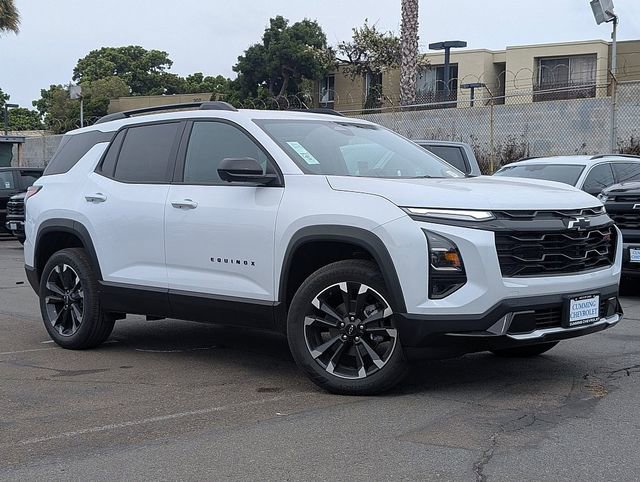 New 2026 Chevrolet Equinox RS w/ Safety and Technology Package FWD image 2