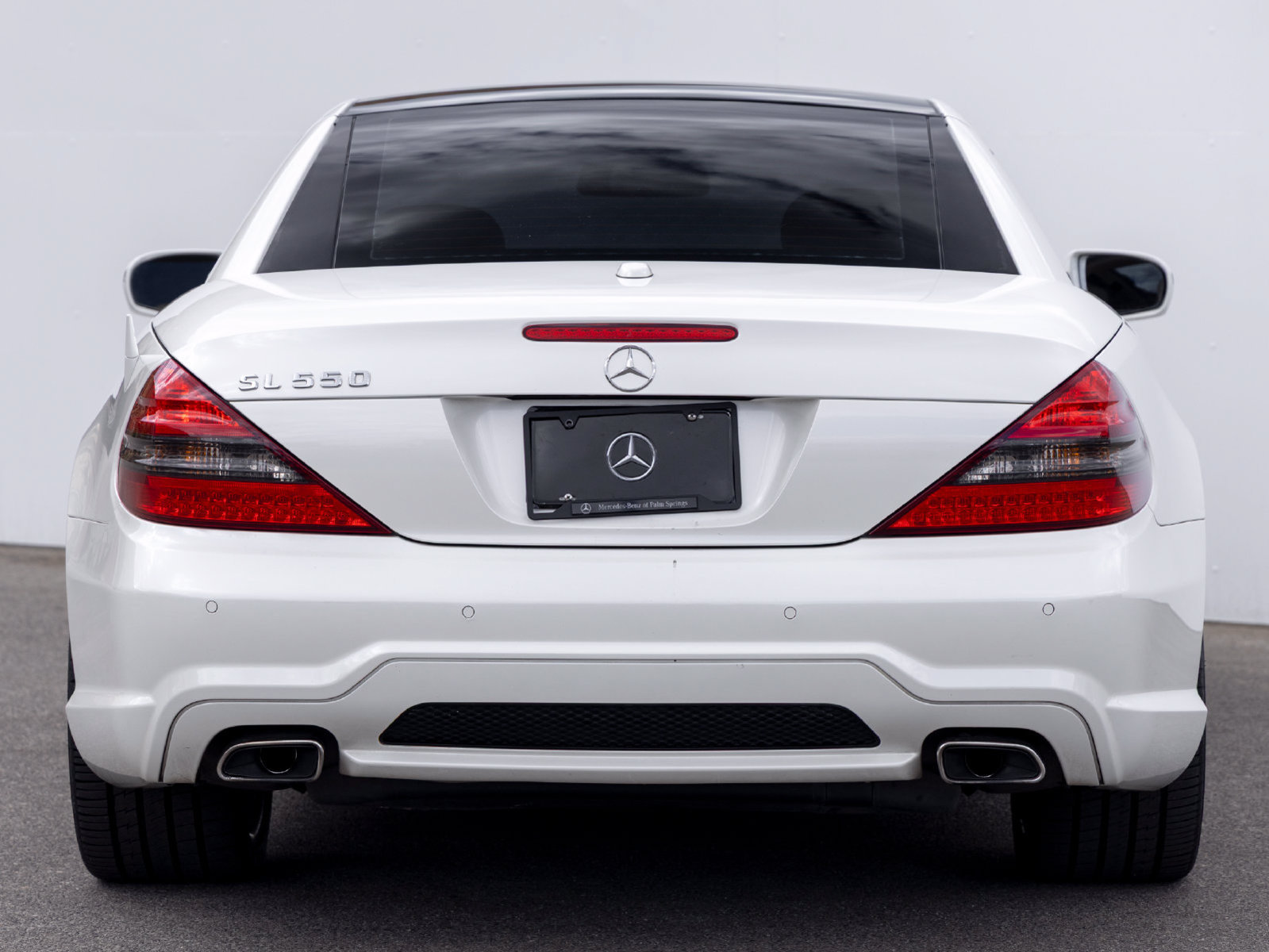 Used 2011 Mercedes-Benz SL 550 image 6