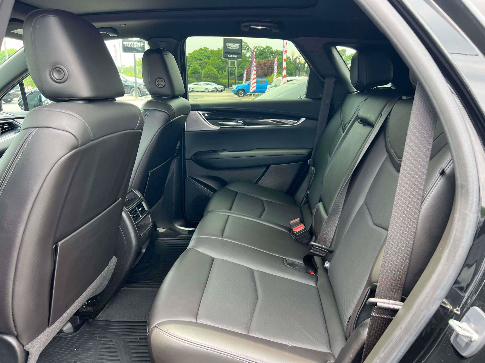 Certified 2023 Cadillac XT5 Premium Luxury AWD/4WD image 11