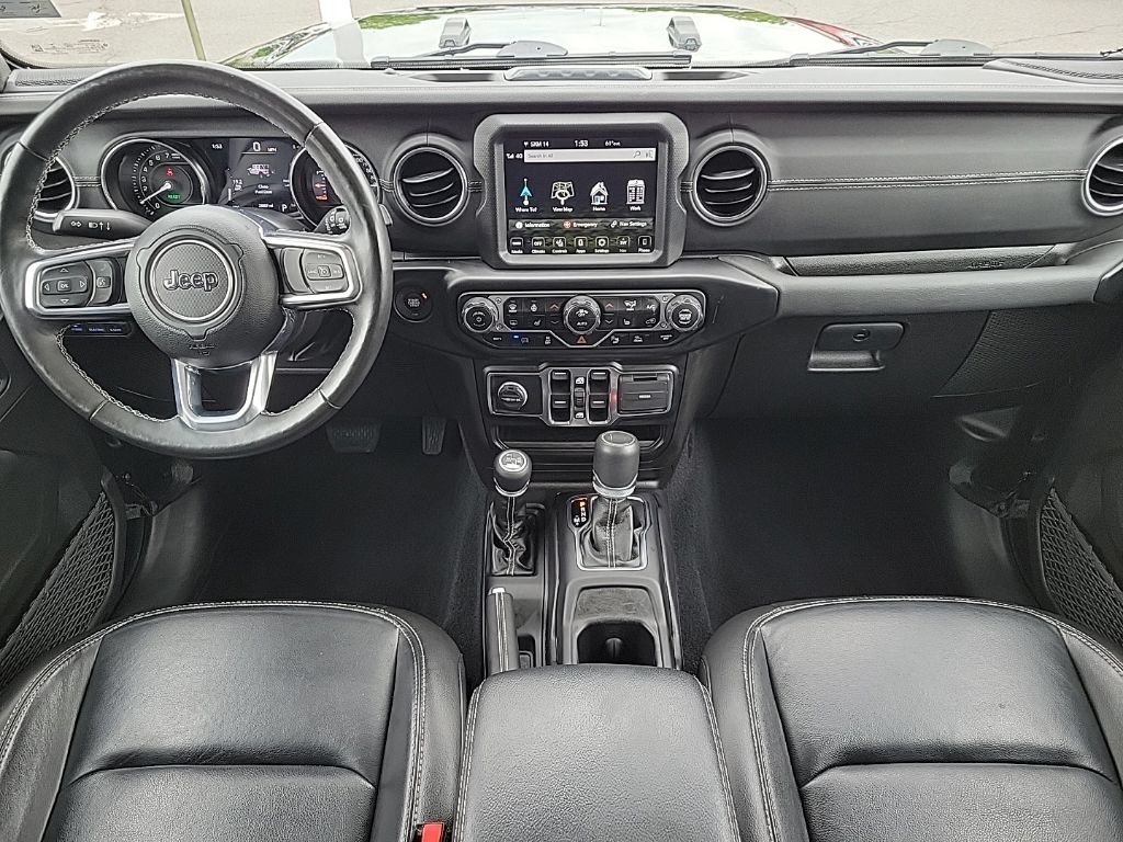 Used 2022 Jeep Wrangler Unlimited Sahara w/ Cold Weather Group AWD/4WD image 25
