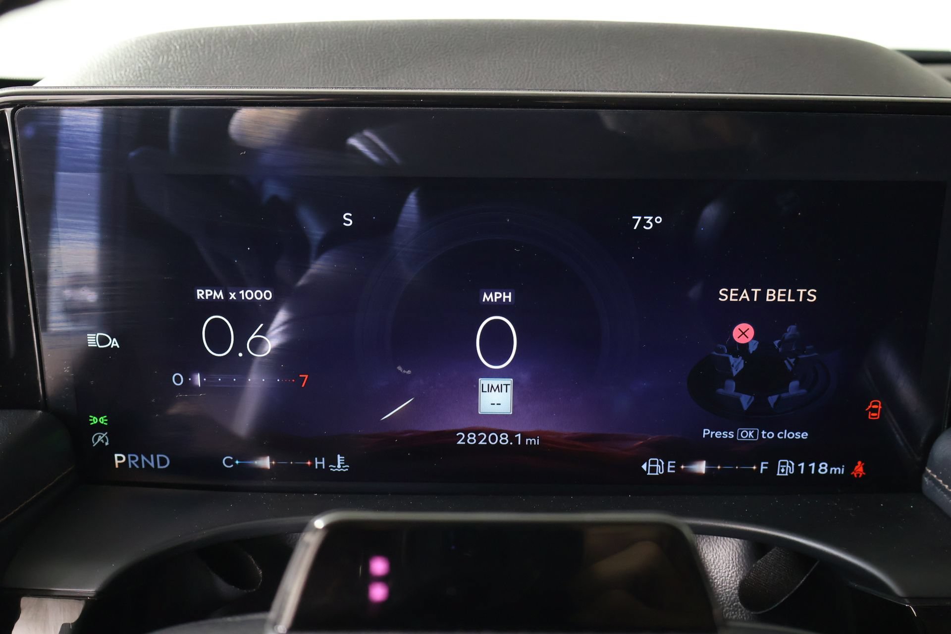 Used 2025 Lincoln Aviator AWD w/ Jet Appearance Package image 4