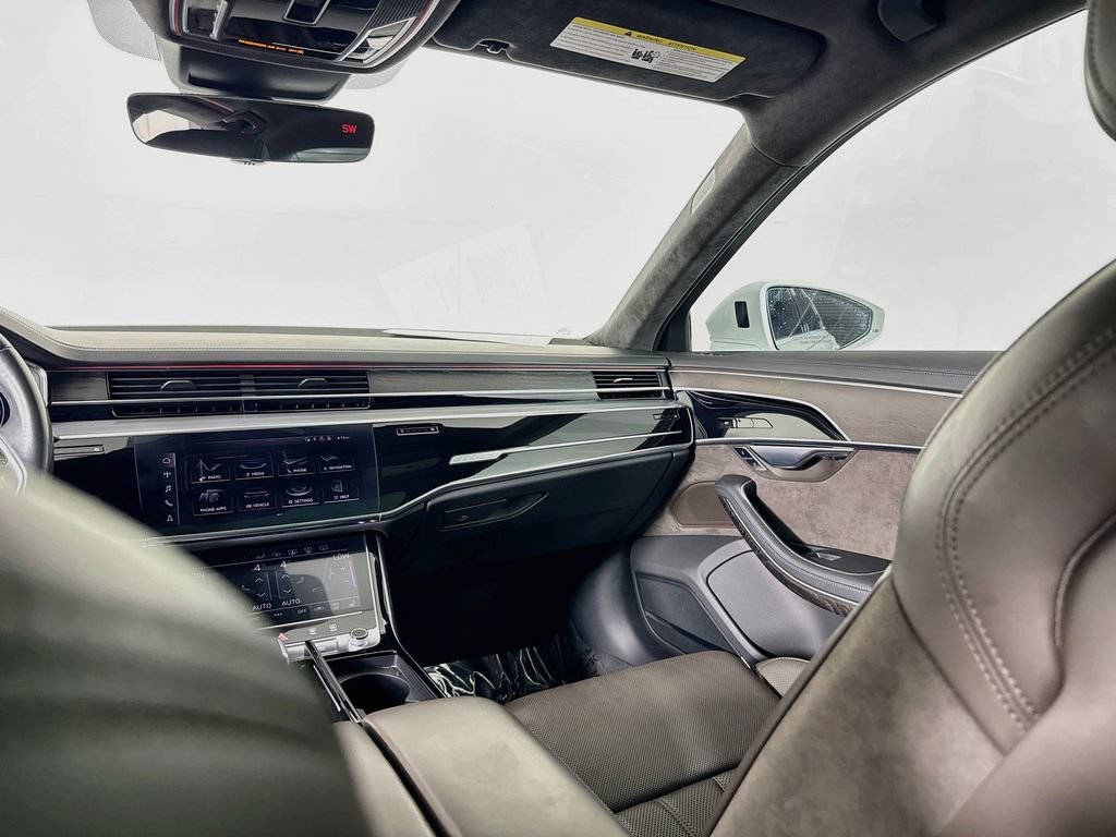 Used 2020 Audi A8 L 3.0T AWD/4WD image 24