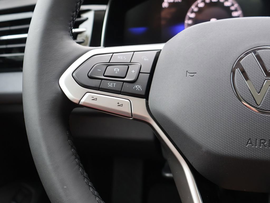 New 2026 Volkswagen Jetta SE image 32