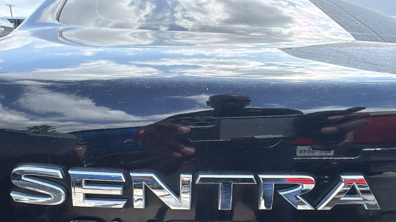 Used 2018 Nissan Sentra SV w/ Premium Package (P01) image 13