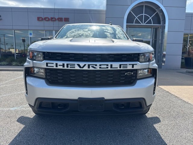 Used 2021 Chevrolet Silverado 1500 Custom w/ Rally Edition image 2