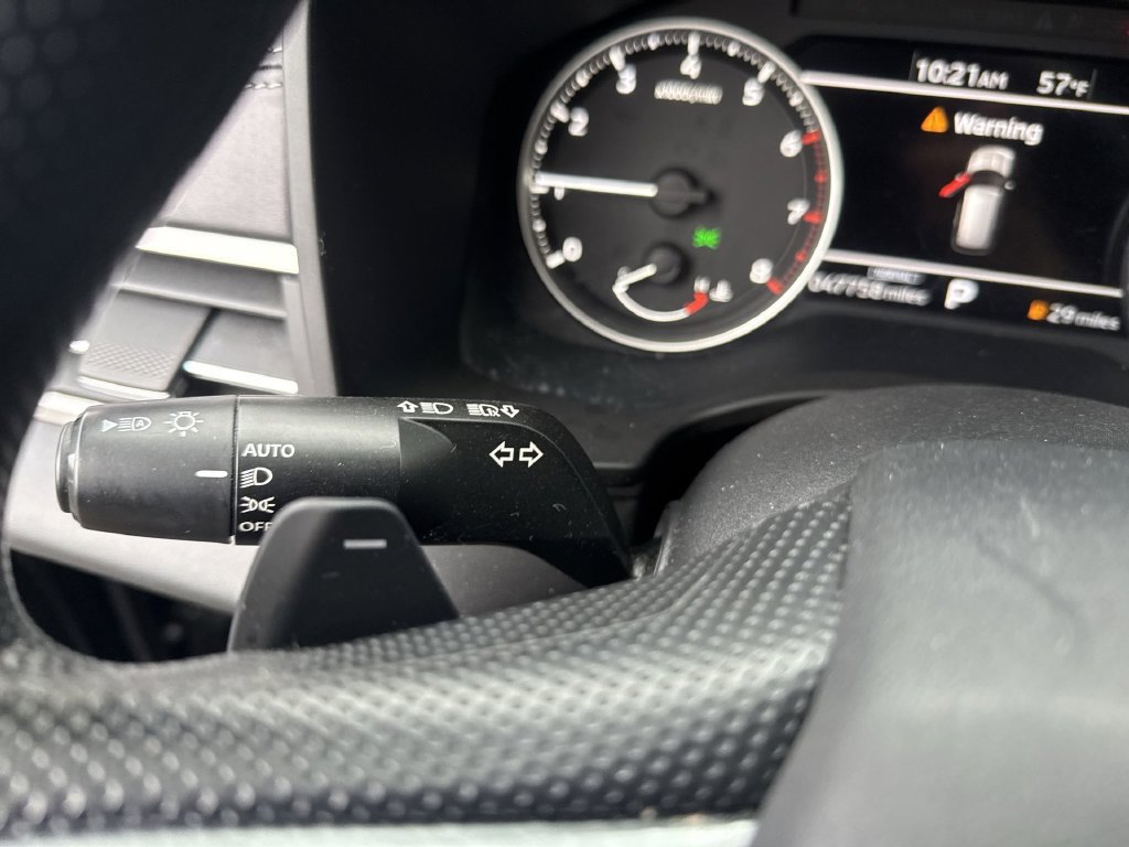 Used 2023 Mitsubishi Outlander ES AWD/4WD image 17