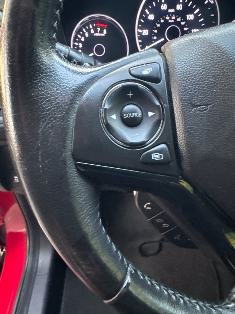 Used 2019 Honda HR-V Sport image 30