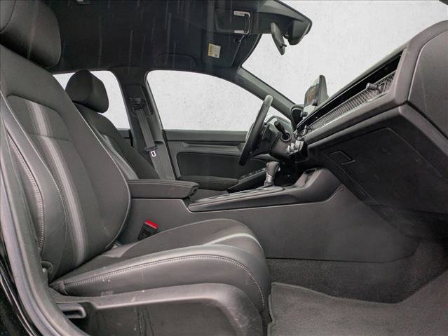 Used 2023 Honda Civic Sport image 17