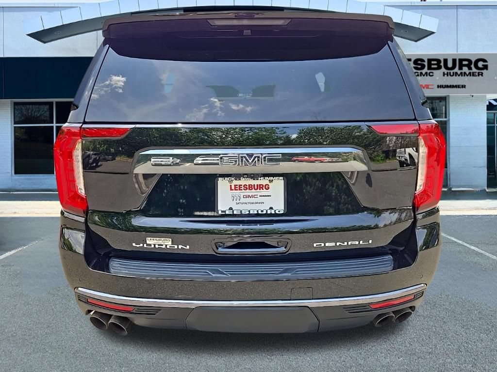 Used 2023 GMC Yukon Denali Ultimate w/ LPO, Floor Liner Package AWD/4WD image 6