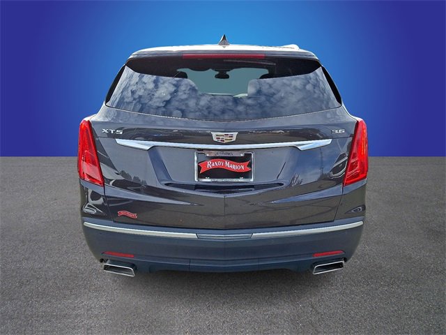 Used 2018 Cadillac XT5 Luxury w/ Driver Awareness Package image 6