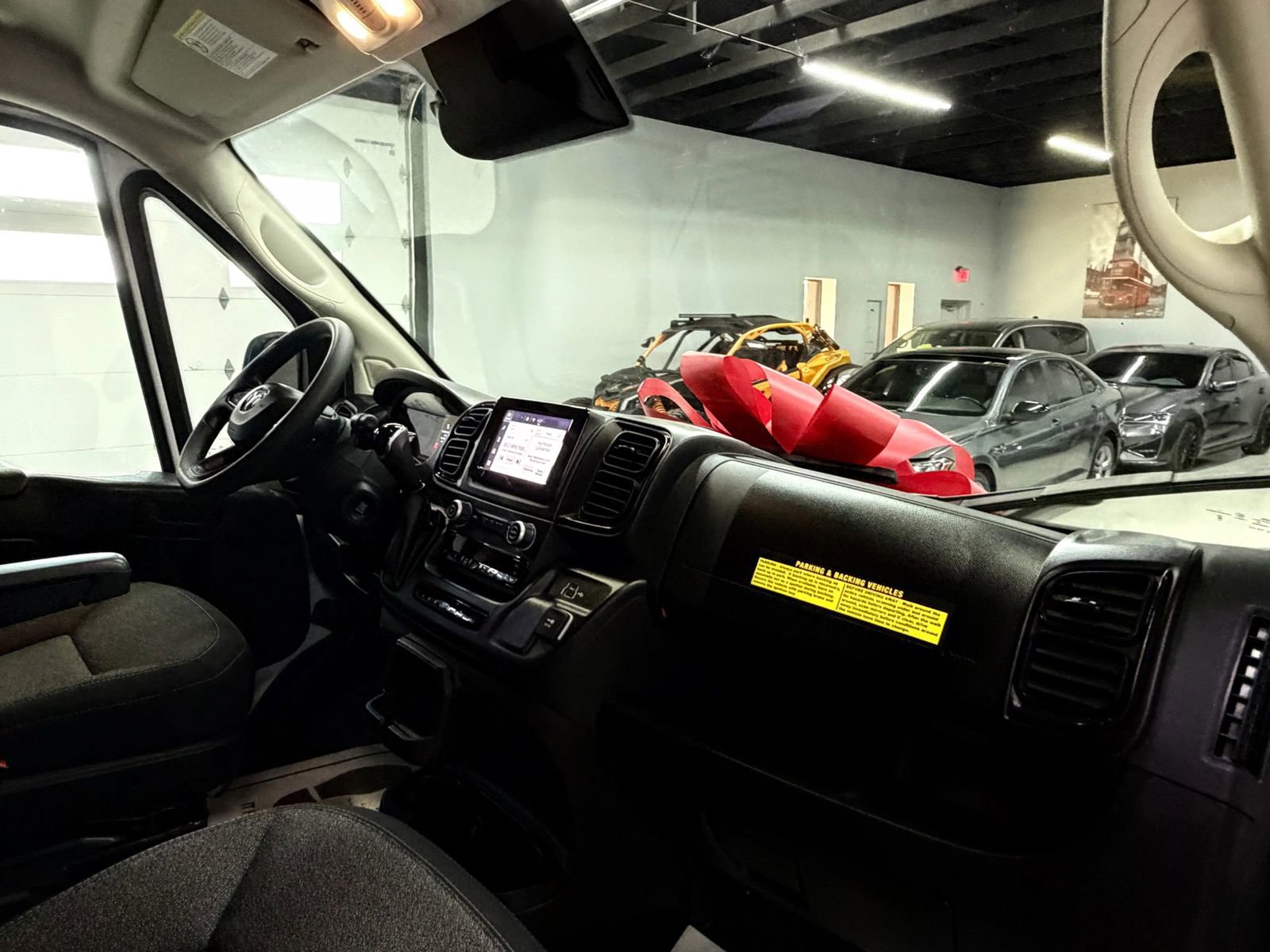 Used 2023 RAM ProMaster 2500 FWD image 25