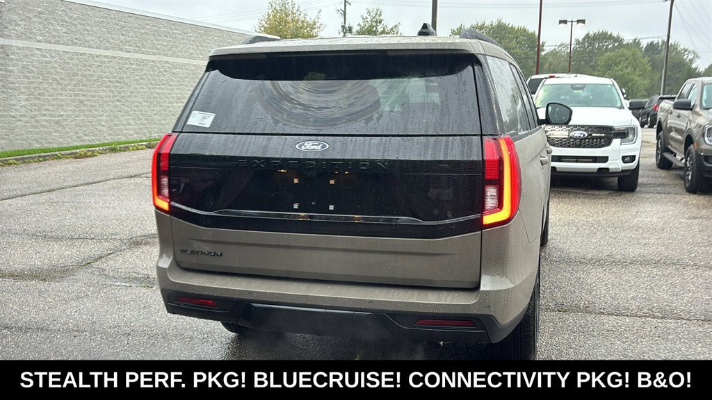 New 2027 Ford Expedition Platinum w/ Stealth Performance Package AWD/4WD image 27
