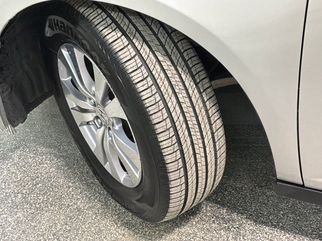 Used 2015 Honda Odyssey EX-L image 32