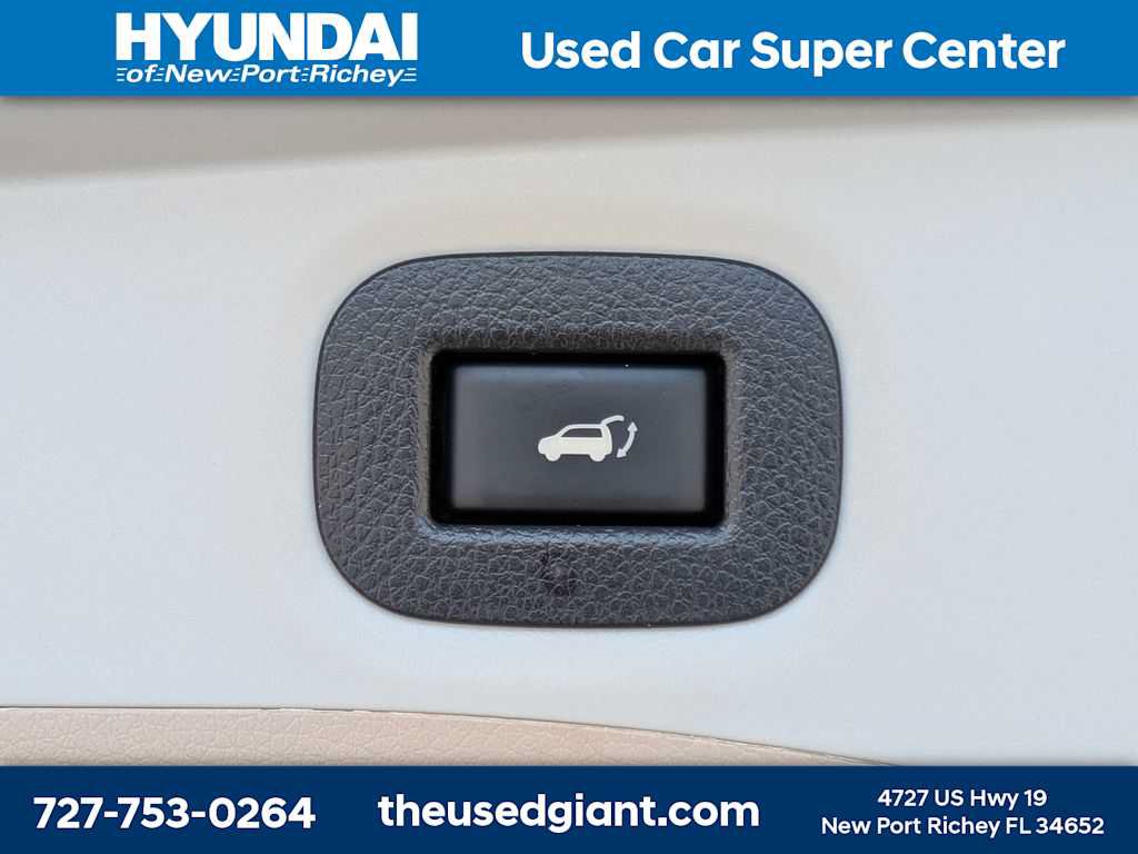 Used 2017 Nissan Rogue SL w/ SL Premium Package FWD image 13