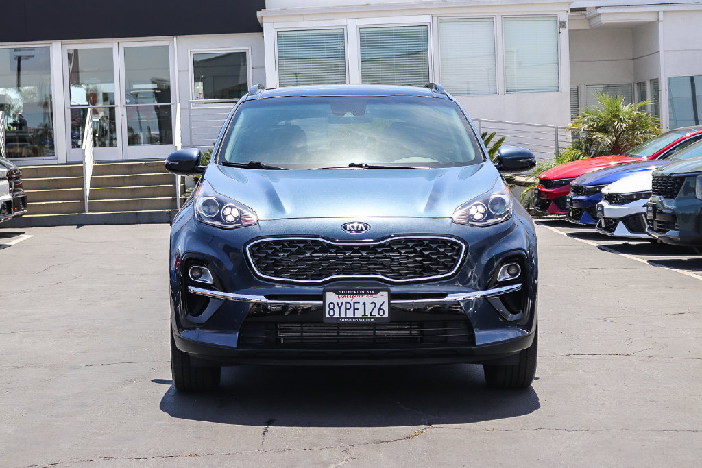 Certified 2022 Kia Sportage EX FWD image 2