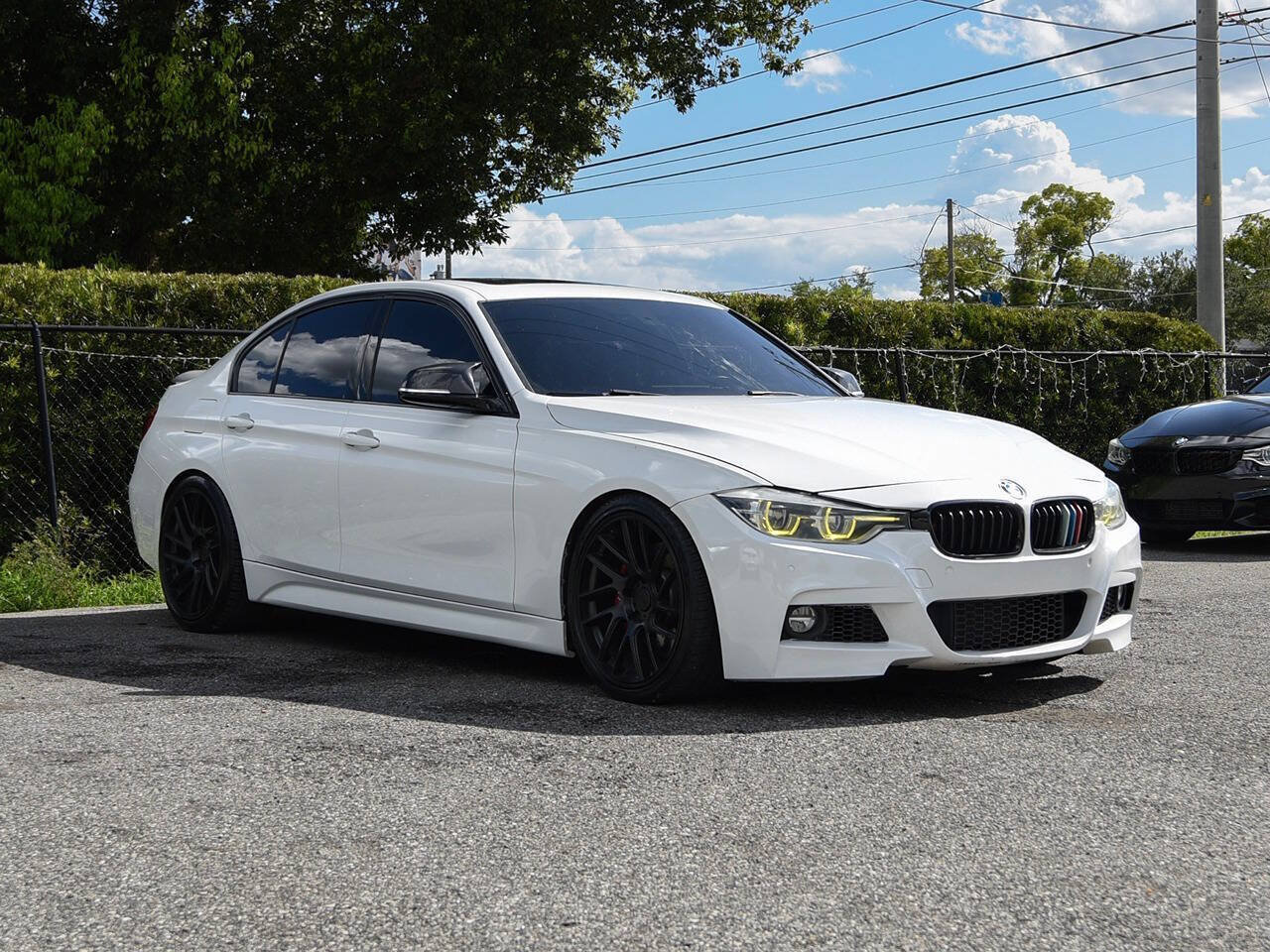 Used 2017 BMW 340i Sedan RWD image 5