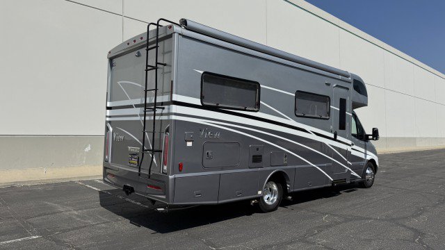 Used 2021 Mercedes-Benz Sprinter 3500 image 37
