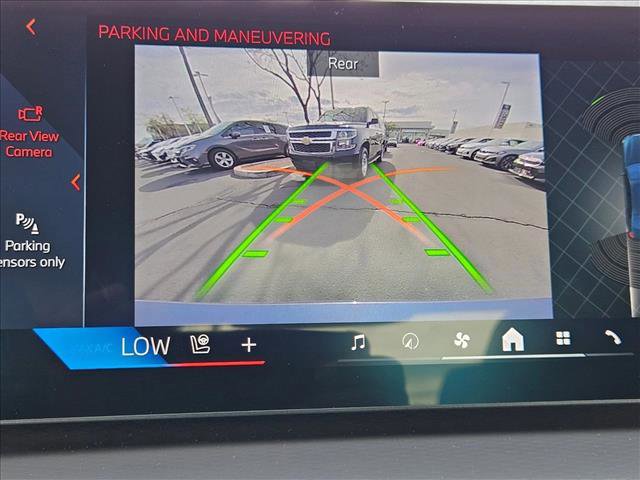 New 2026 BMW 330i Sedan w/ Premium Package image 12