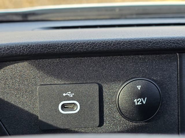 Used 2024 Ford Transit 350 XLT image 13