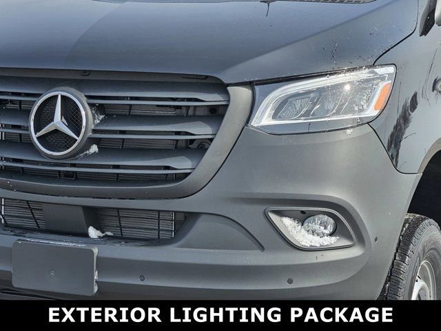 New 2025 Mercedes-Benz Sprinter 2500 image 8