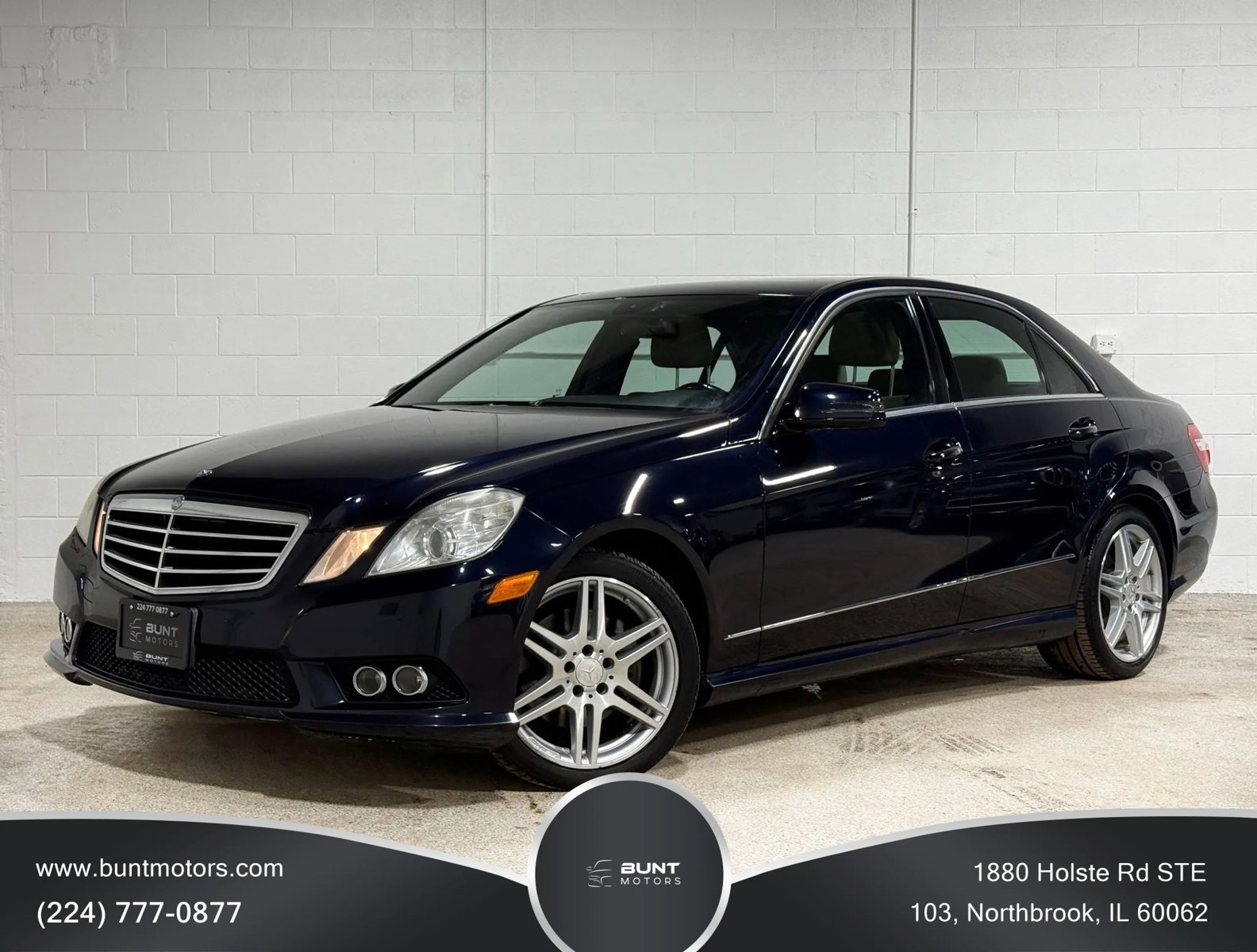 Used 2010 Mercedes-Benz E 350 E 350 4MATIC Sedan 4D image 1