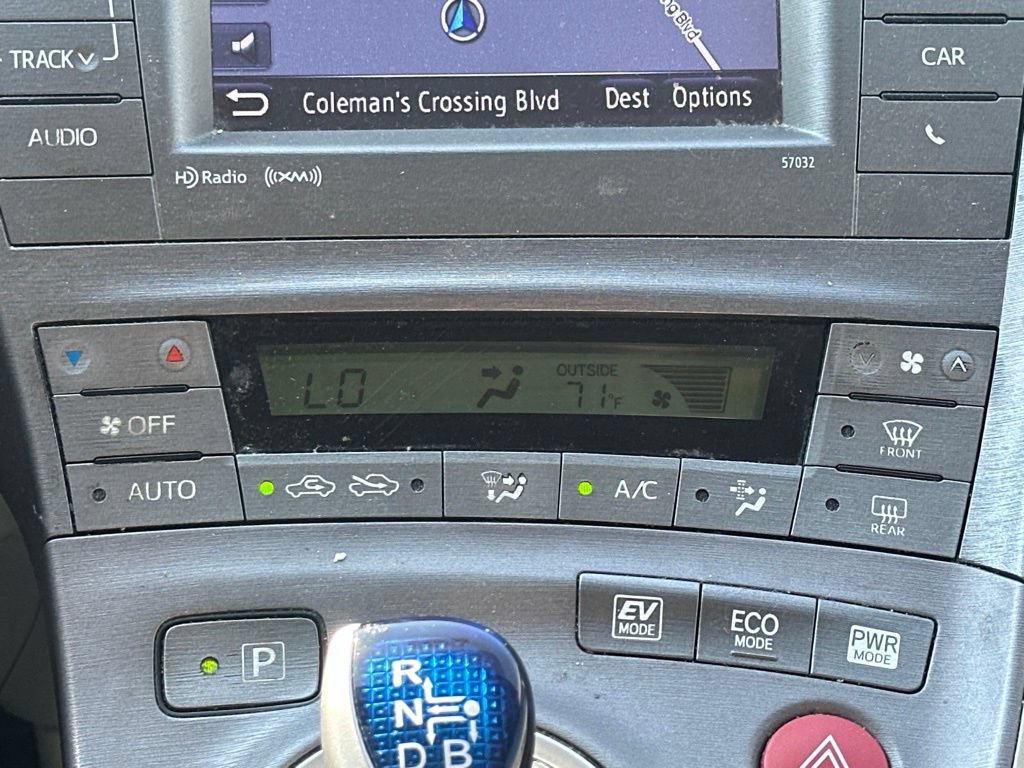 Used 2015 Toyota Prius Three FWD image 24
