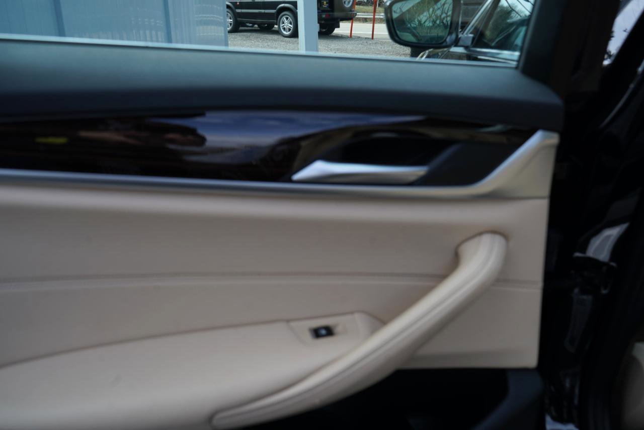 Used 2021 BMW 530i xDrive 530i xDrive Sedan w/ Convenience Package image 43