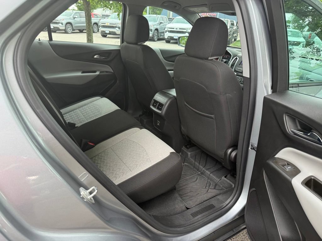 Used 2023 Chevrolet Equinox LS w/ LPO, Floor Liner Package AWD/4WD image 14