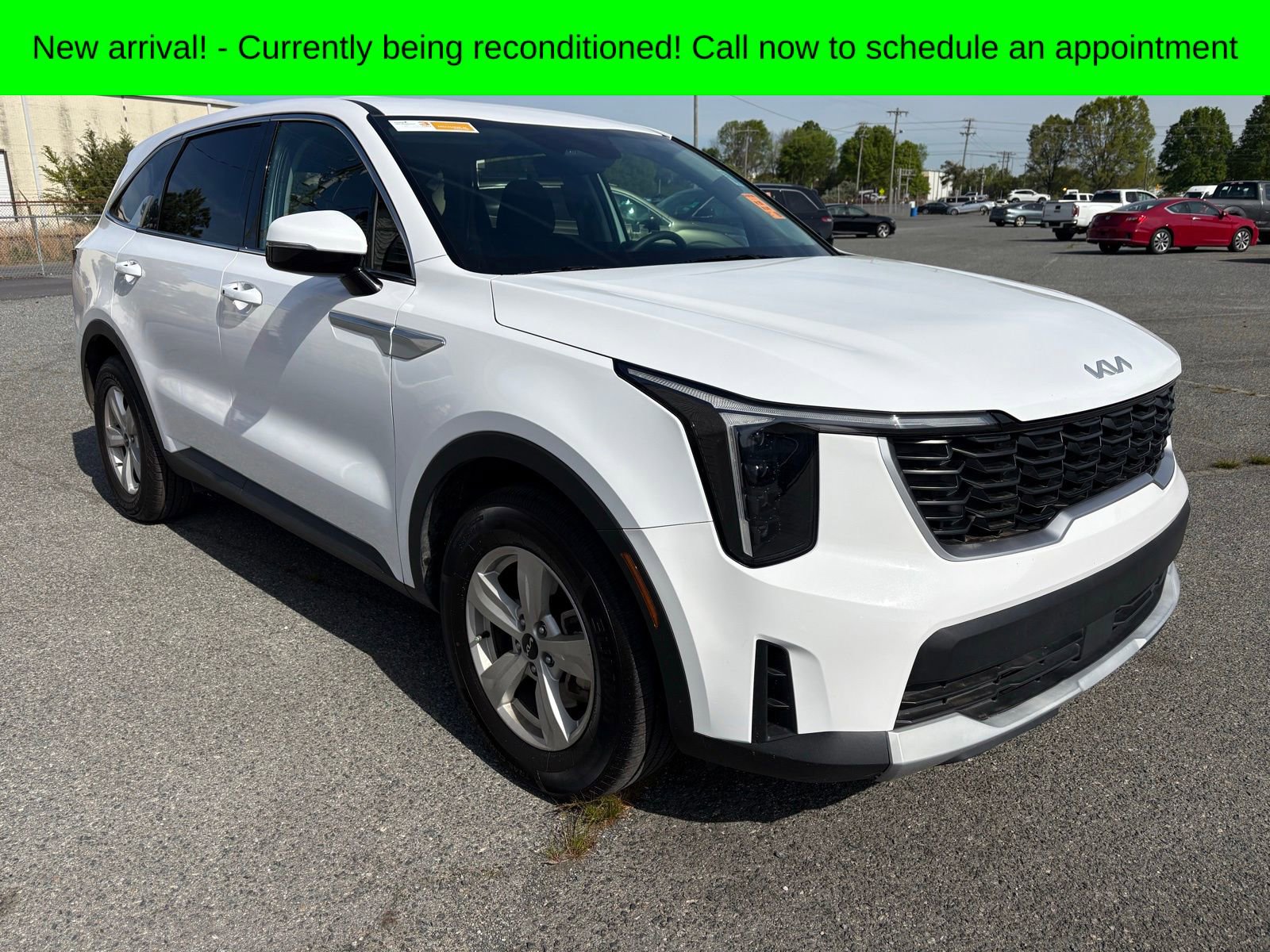 Used 2024 Kia Sorento LX