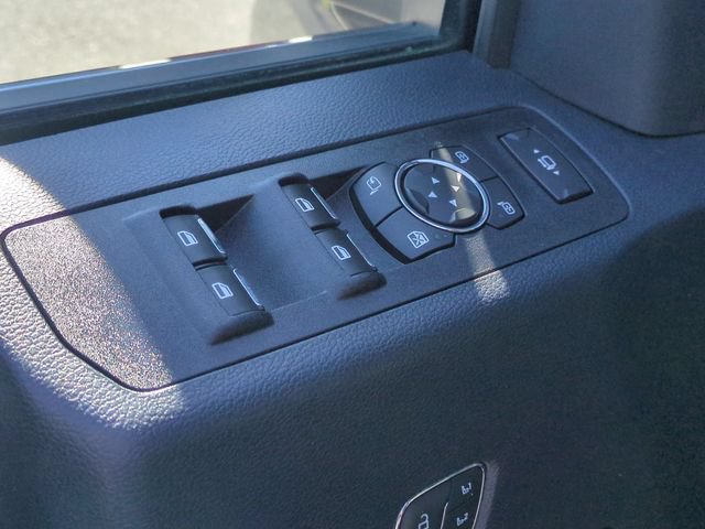 Used 2022 Ford F250 Platinum w/ FX4 Off-Road Package AWD/4WD image 13