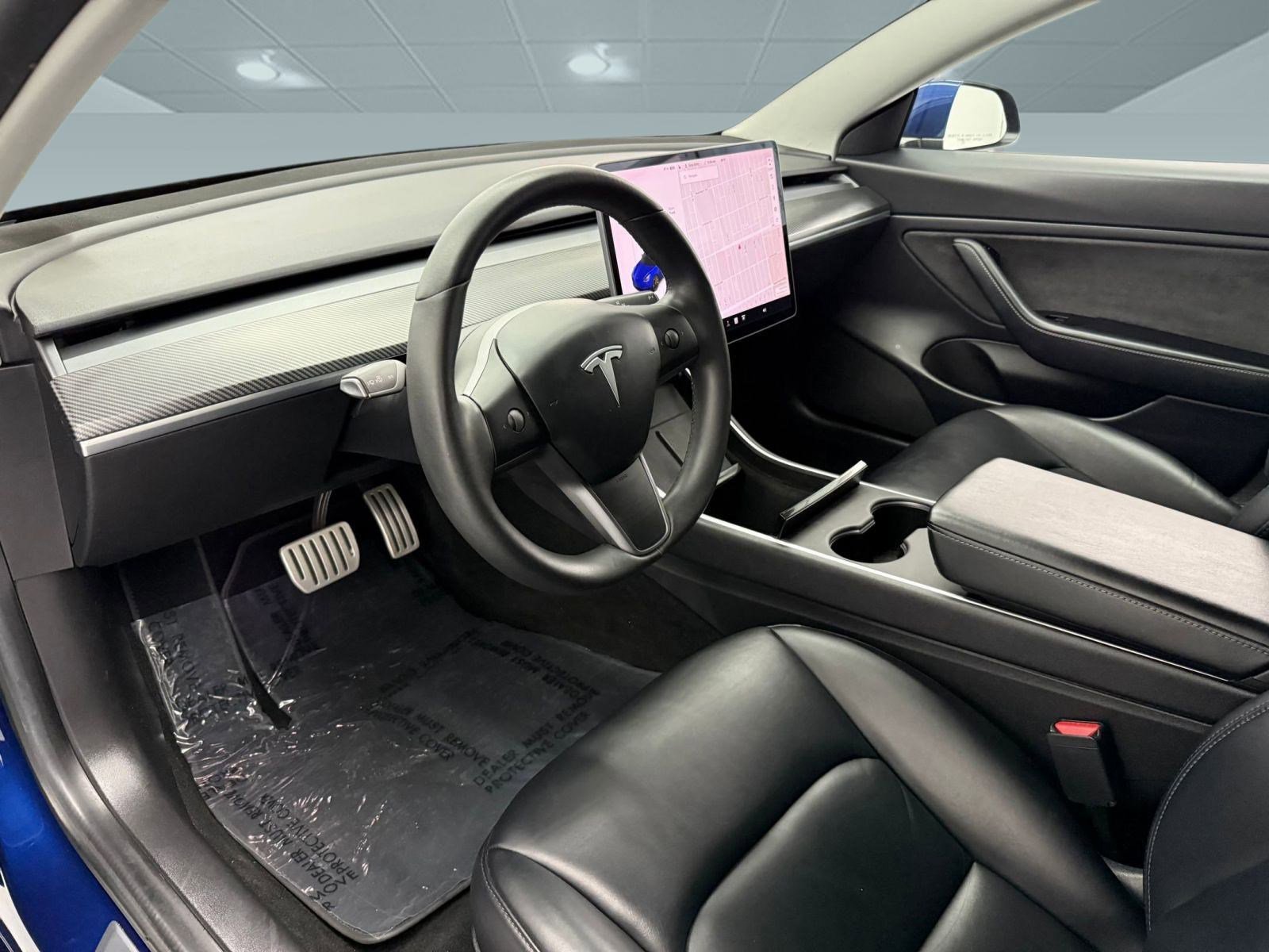 Used 2020 Tesla Model 3 Performance image 4