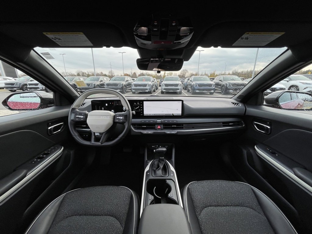 Certified 2025 Kia K4 GT-Line w/ GT-Line Sunroof Package image 26